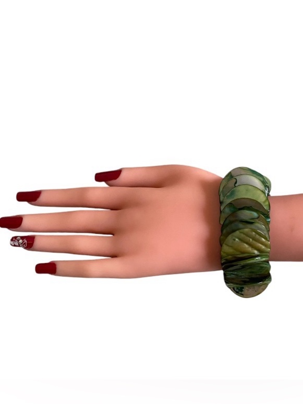Iridescent green shell disc stretch bracelet